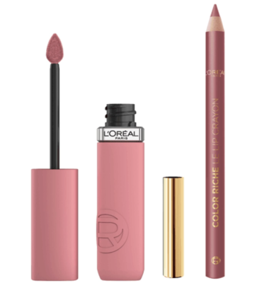 Lápi labial líquido en tono rosa y perfilador labial a juego.